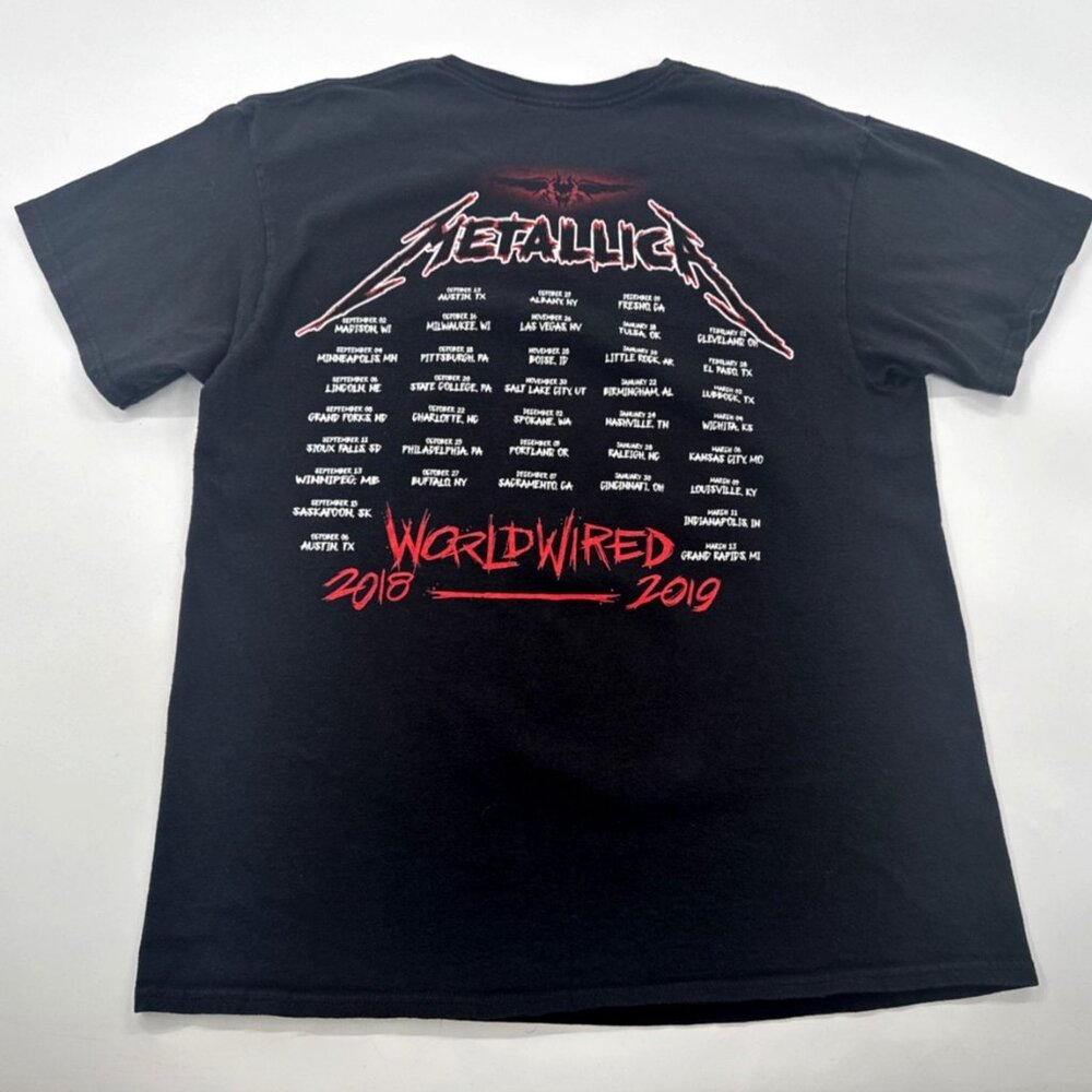 Metallica T Shirt Mens Large Black World Wired Tour 2018 2019 Concert Skull Tee - Picture 2 of 9